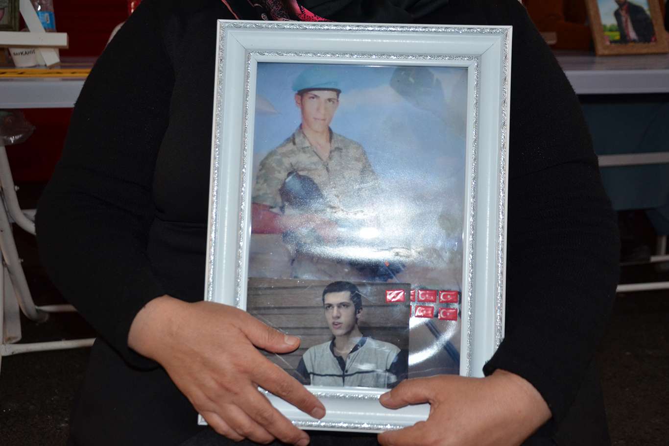 HDP il binası önündeki evlat nöbeti 454'üncü gününde de devam ediyor